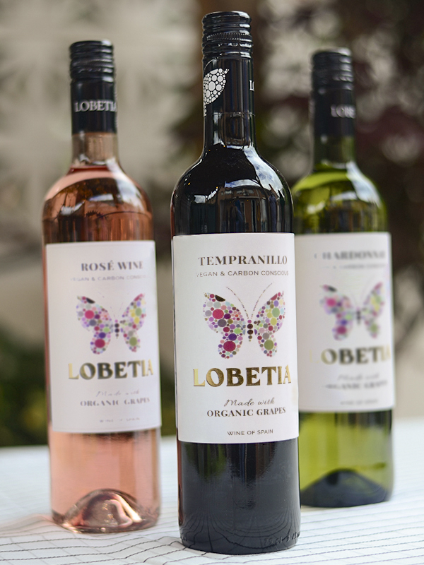 Lobetia chardonnay rose tempranillo white red wine dominio punctum